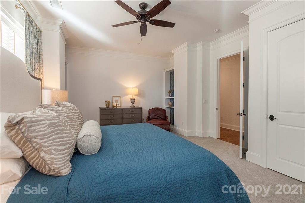 2823 Providence Road, Unit 232 Charlotte, NC 28211 - Photo 28 of 40