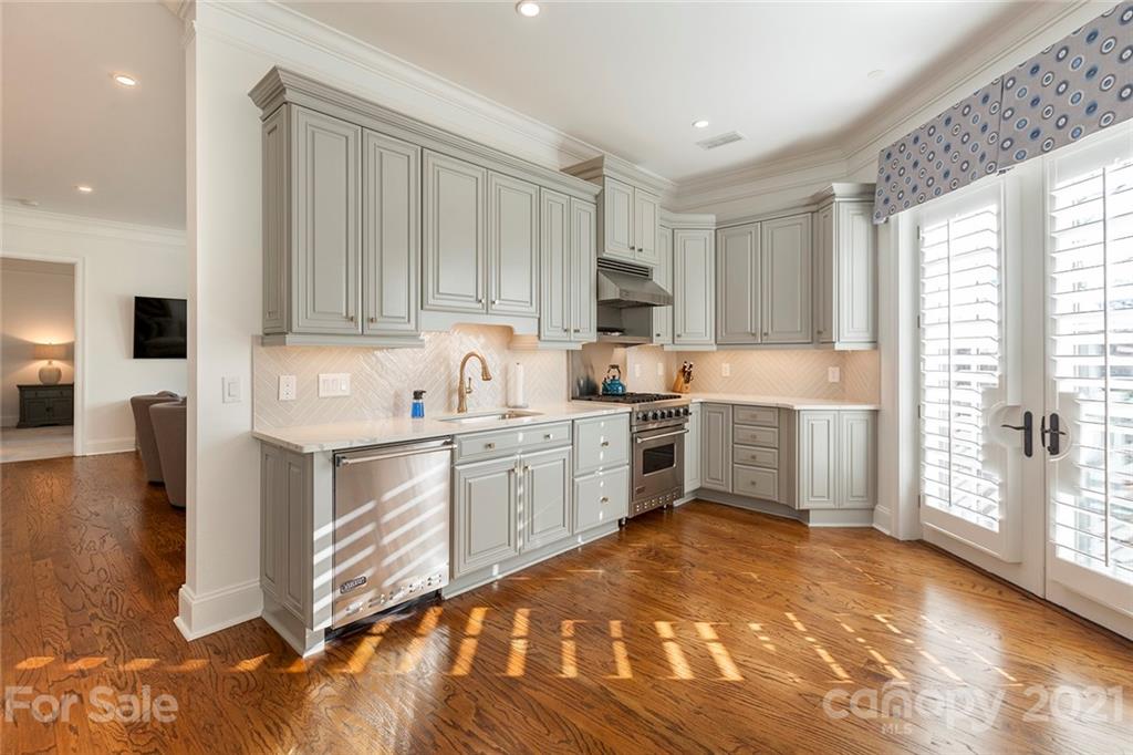 2823 Providence Road, Unit 232 Charlotte, NC 28211 - Photo 9 of 40