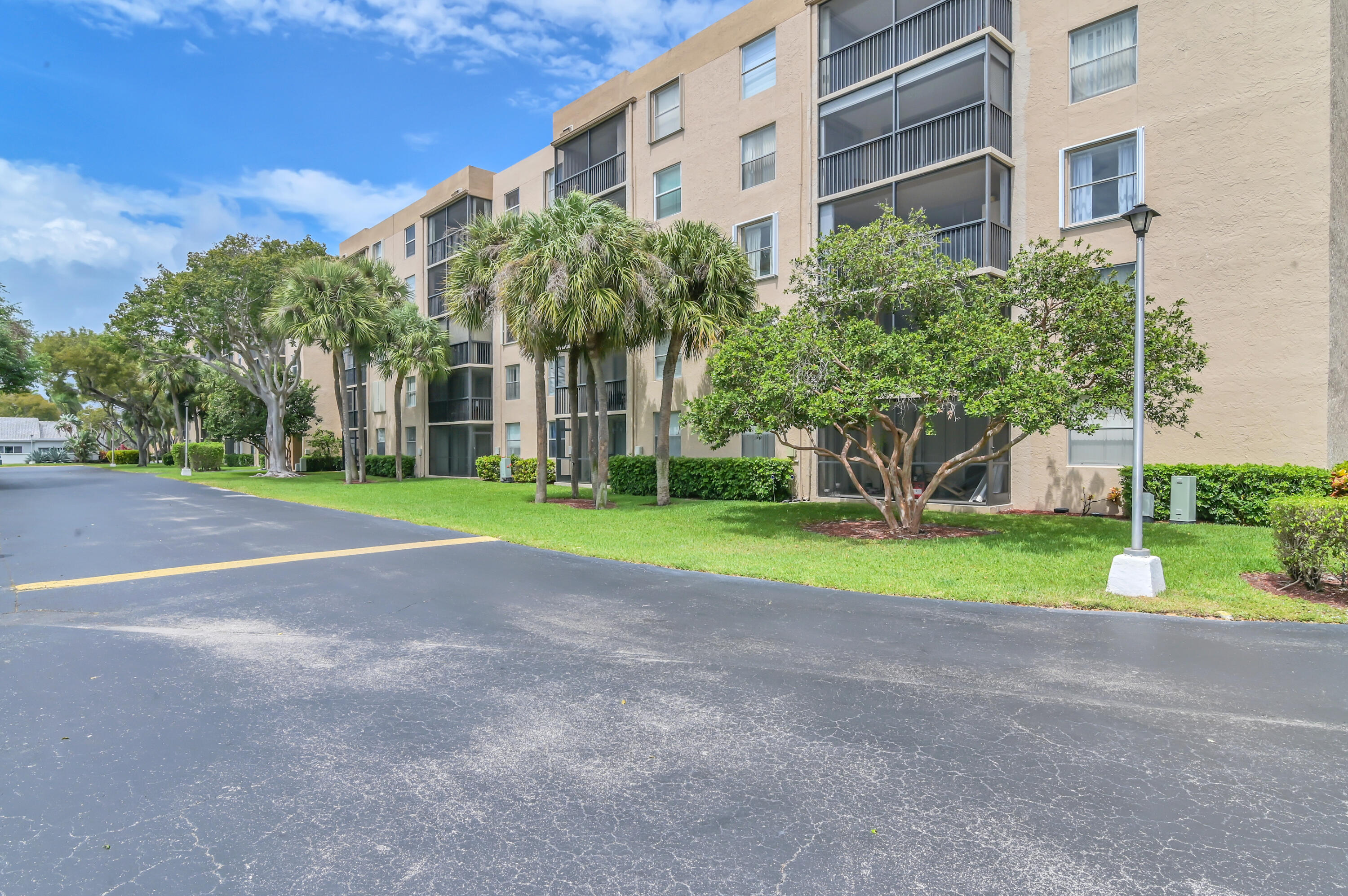 5260 Northwest 2nd Avenue, Unit 301 Boca Raton, FL 33487 - Photo 34 of 39 03 Front 03