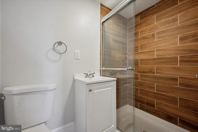 $2,200 | 6328 North Beechwood Street, Philadelphia, PA 19138