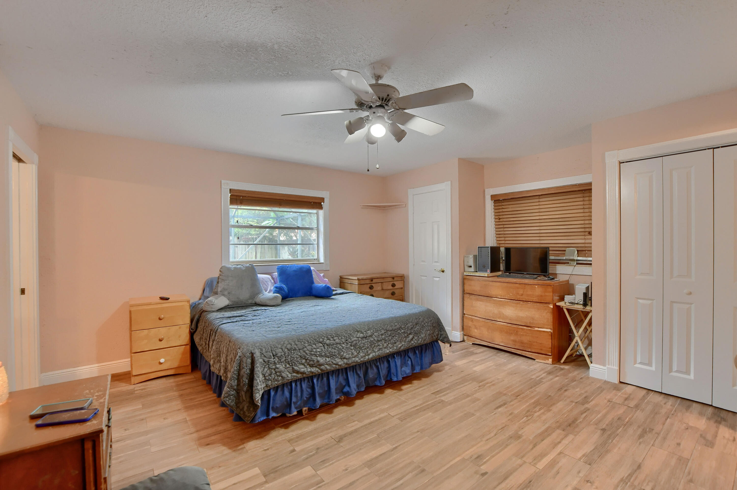 22668 Southwest 54th Way Boca Raton, FL 33433 - Photo 14 of 32 Owner's Suite