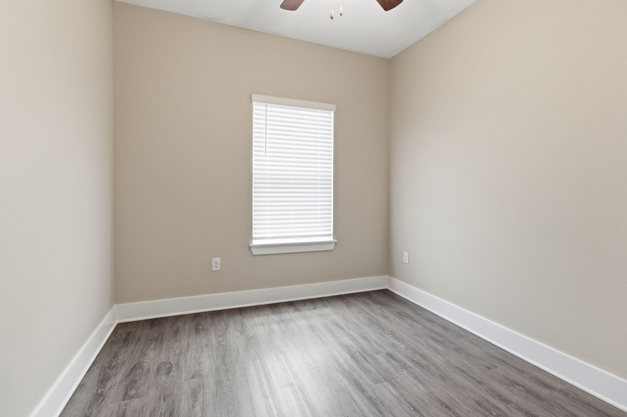 334 North Sand Palm Road Freeport, FL 32439 - Photo 19 of 39 aj2605281-1020