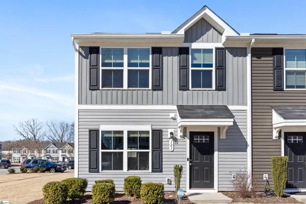 $239,900 | 101 Fernside Court, Greenville, SC 29617