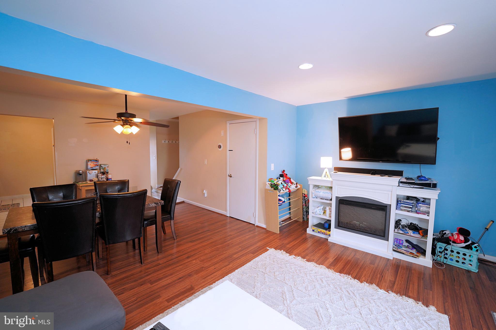 547 Fairfield Road East Windsor, NJ 08520 - Photo 11 of 28 Gallery Image 11