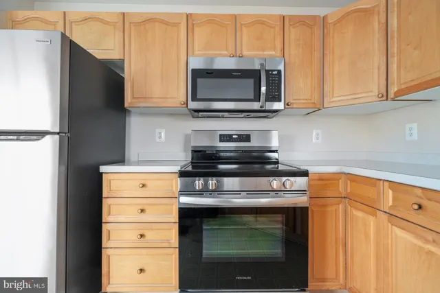 a view of city from terrace along with seating space