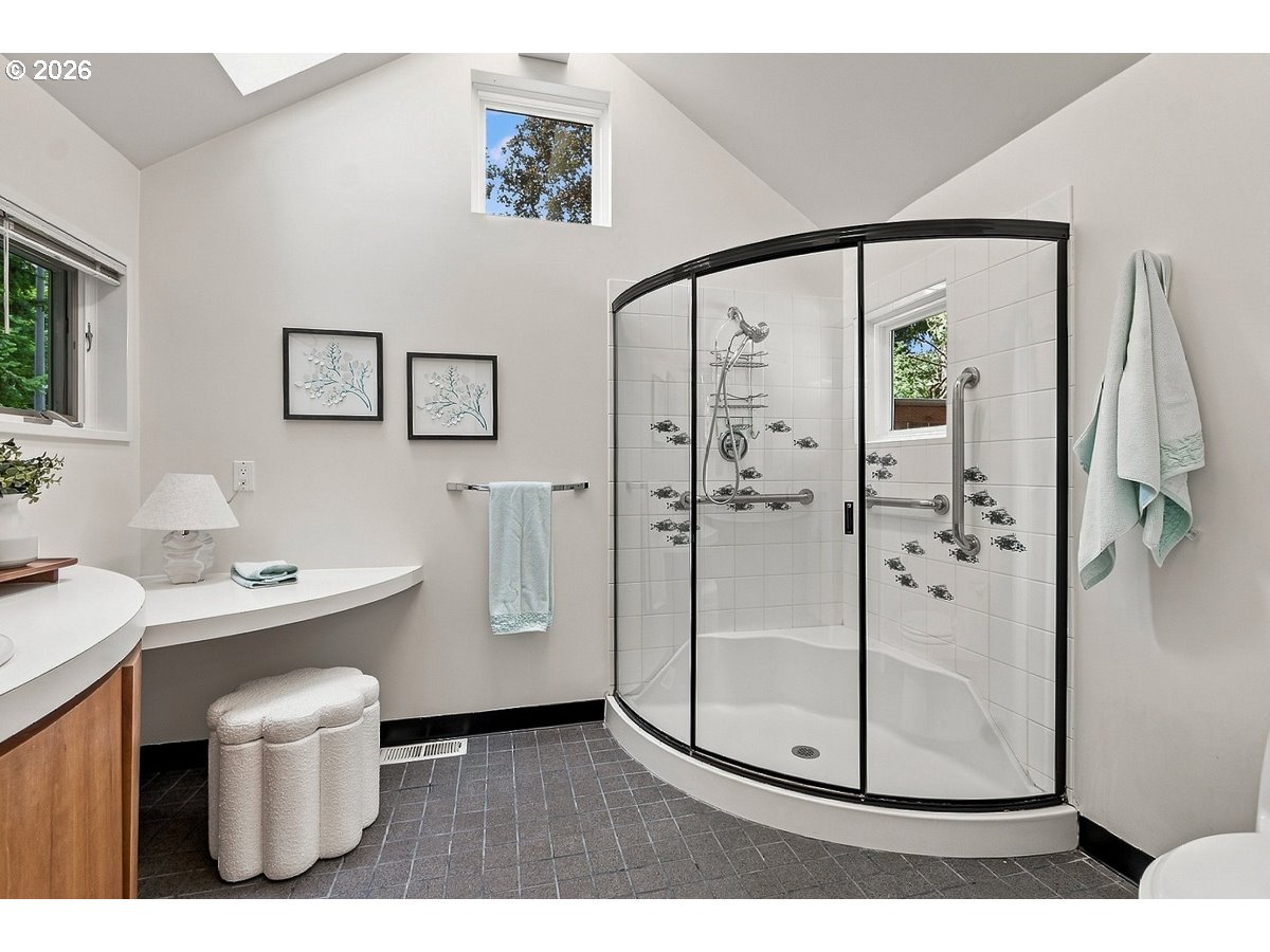 5905 Southwest Glenbrook Road Beaverton, OR 97007 - Photo 33 of 46 Gallery Image 33