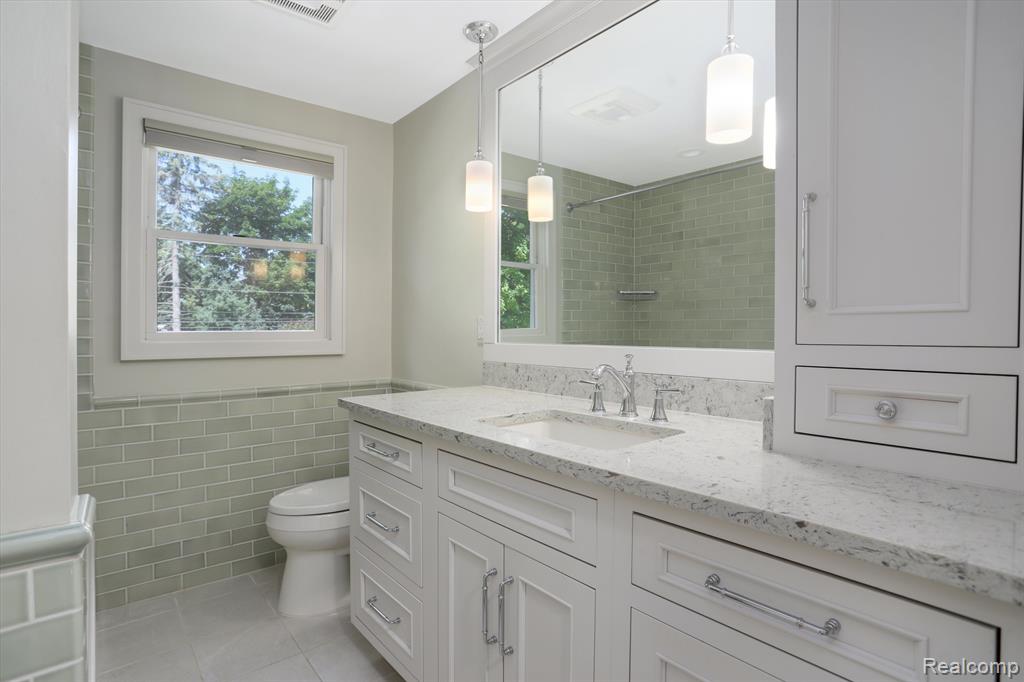 920 Spartan Court Rochester Hills, MI 48309 - Photo 29 of 41