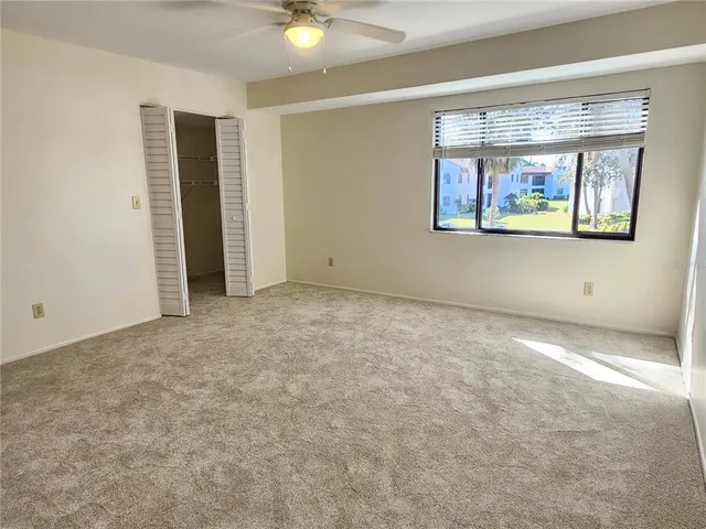 $1,900 | 812 Capri Isles Boulevard, Unit 225, Venice, FL 34292