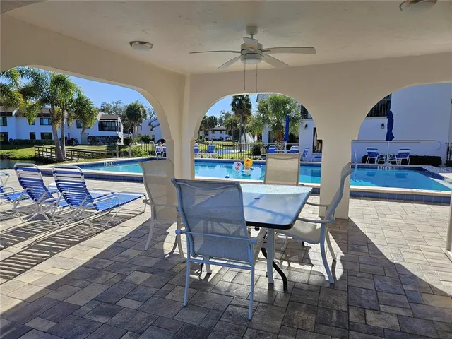 $1,900 | 812 Capri Isles Boulevard, Unit 225, Venice, FL 34292