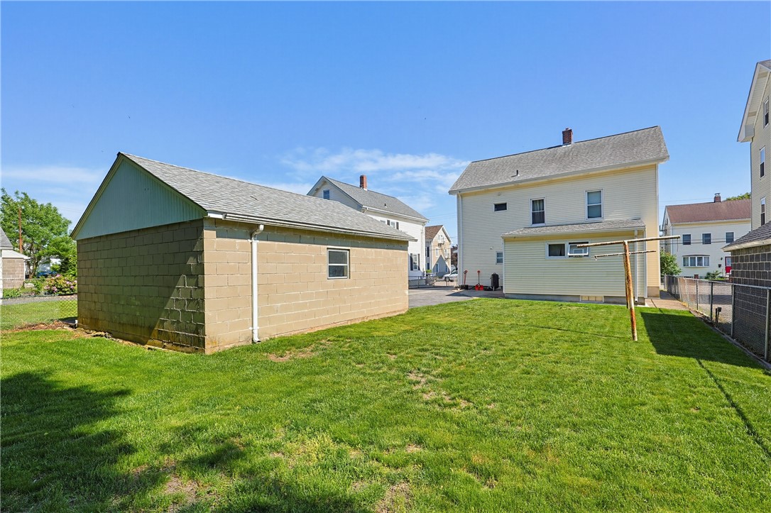 19 Elm Street Cumberland, RI 02864 - Photo 7 of 35