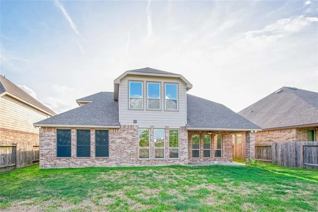 $3,300 | 17938 Fernwood Bend Drive, Tomball, TX 77377