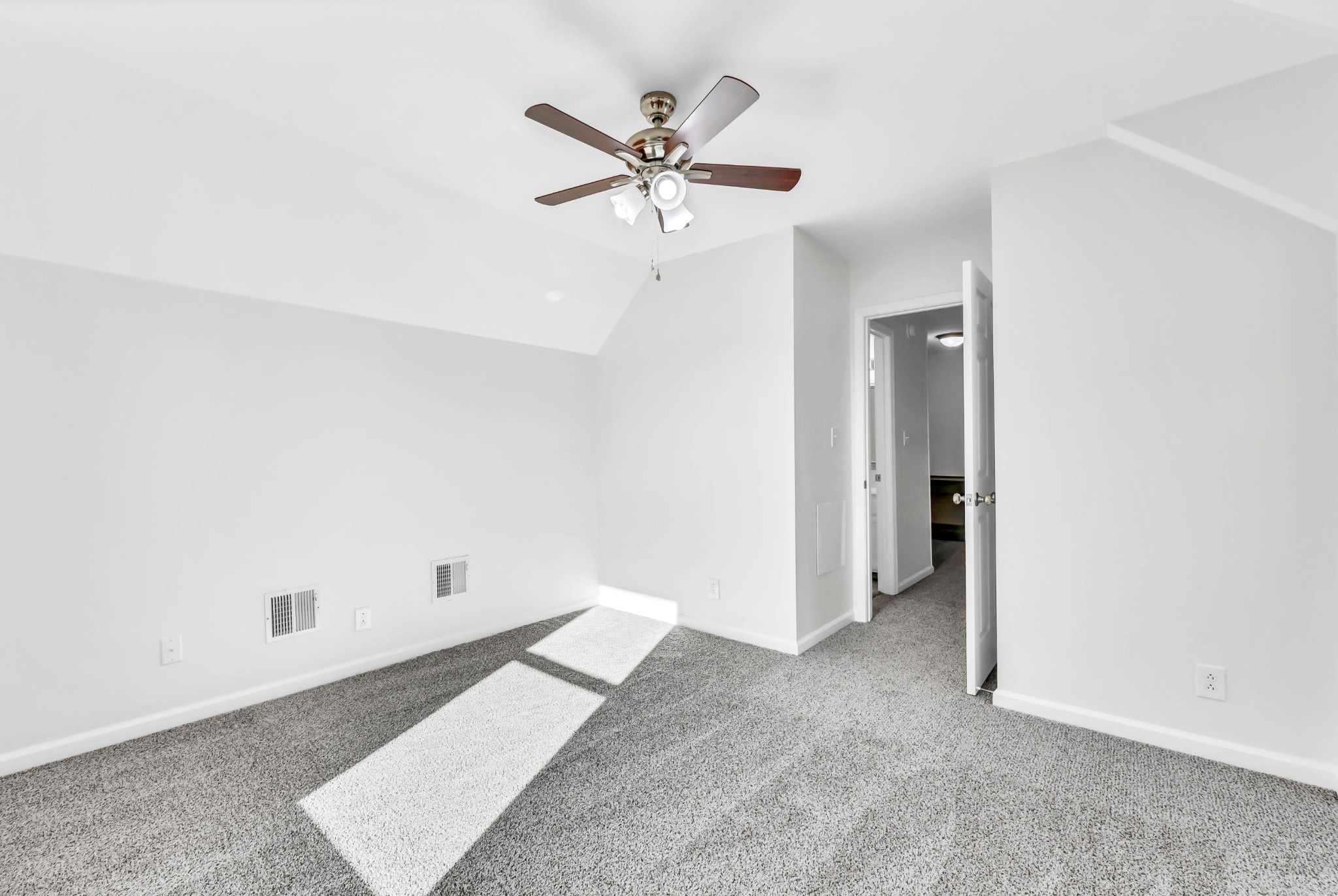 260 Cheshire Road Clarksville, TN 37043 - Photo 26 of 43