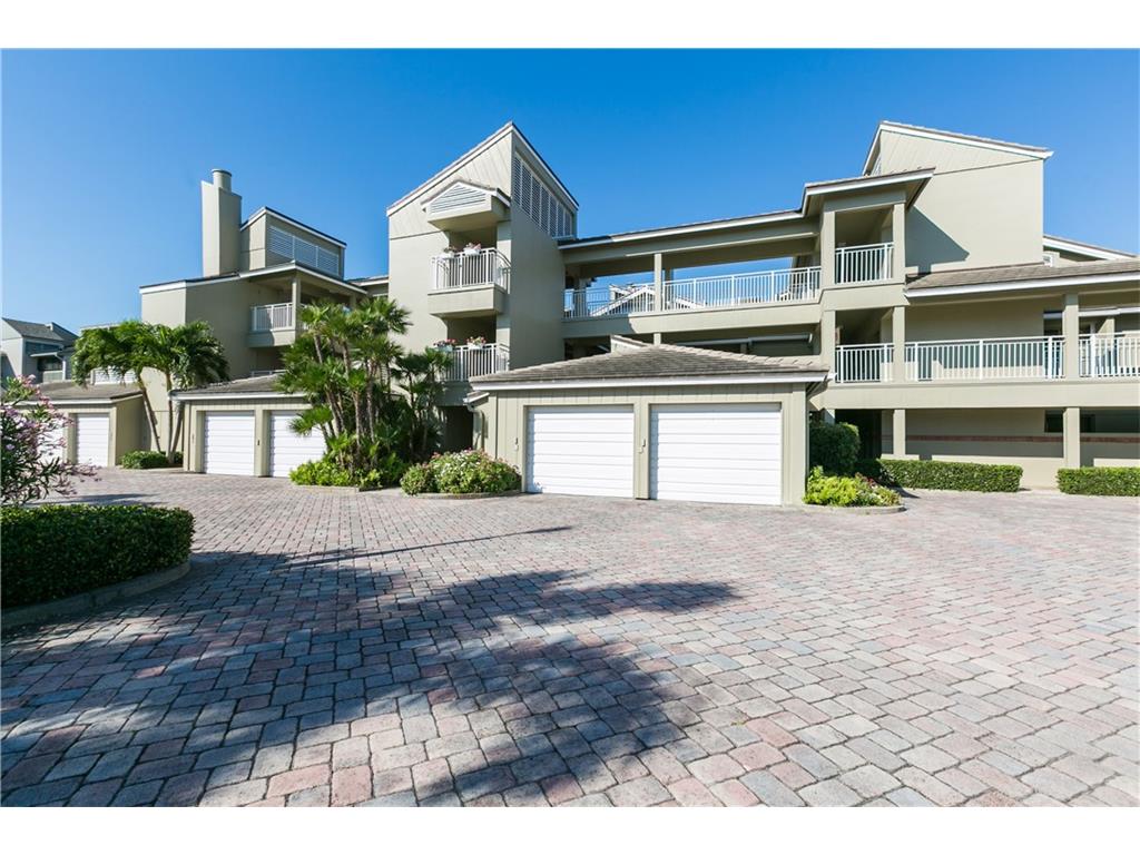 901 Bay Road, Unit 202 Vero Beach, FL 32963 - Photo 2 of 36