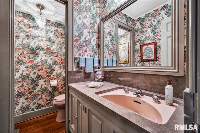 $495,000 | 62 Redwood Circle, Canton, IL 61520