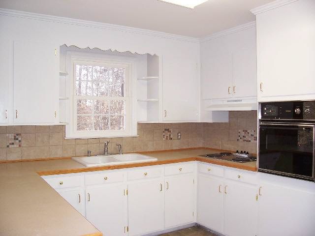 909 Old Liberty Road Easley, SC 29640 - Photo 2 of 9