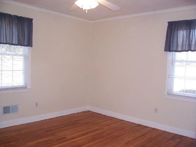 909 Old Liberty Road Easley, SC 29640 - Photo 5 of 9