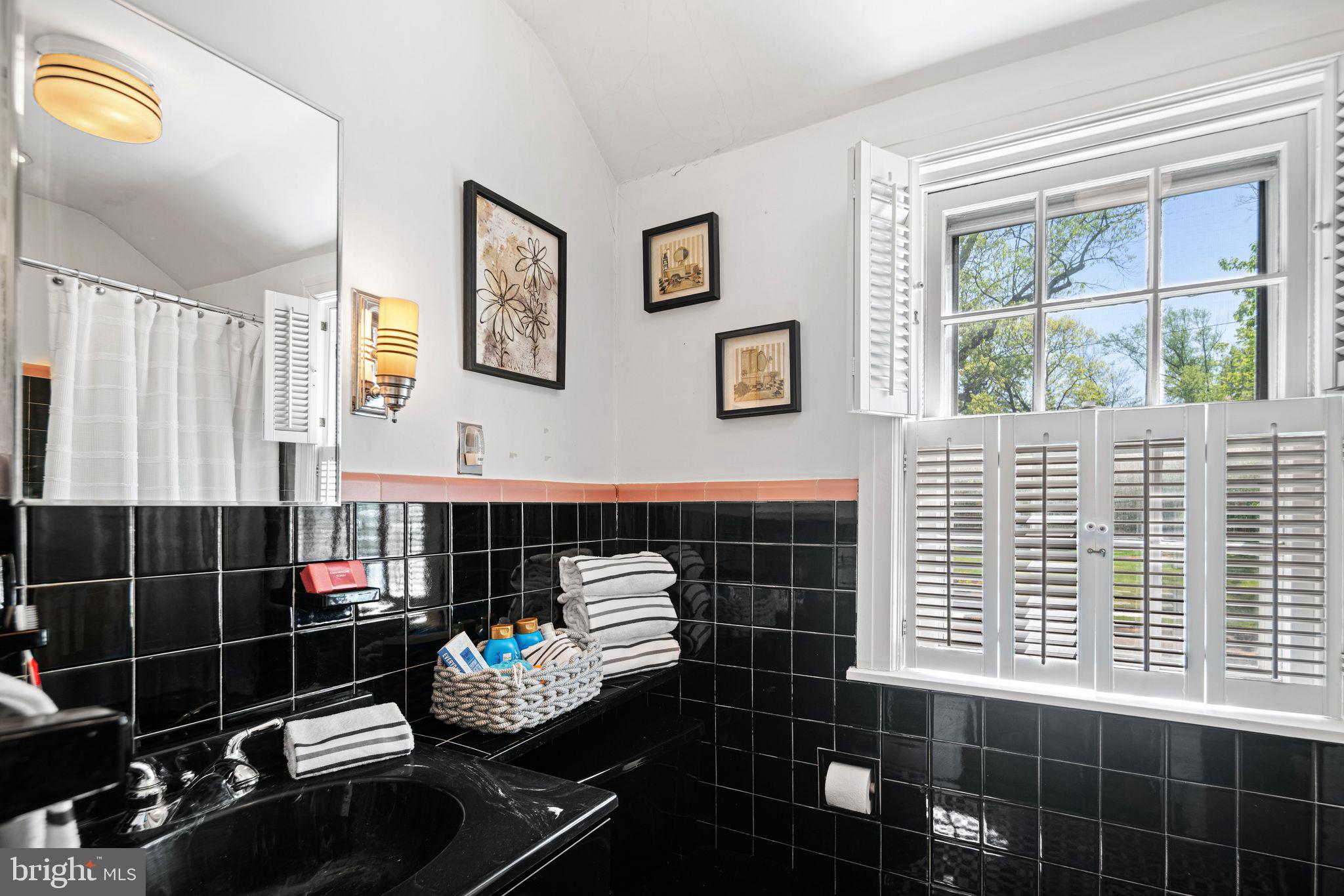 223 Hopkins Road Haddonfield, NJ 08033 - Photo 32 of 51 Full bath, upper level