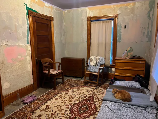 $275,000 | 16 Washington Street, Brattleboro, VT 05301