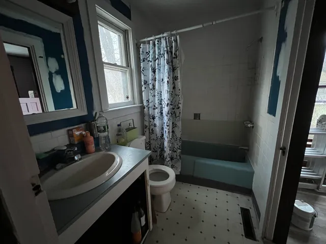 $275,000 | 16 Washington Street, Brattleboro, VT 05301