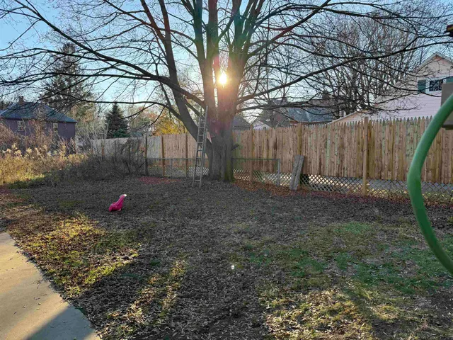 $315,000 | 16 Washington Street, Brattleboro, VT 05301