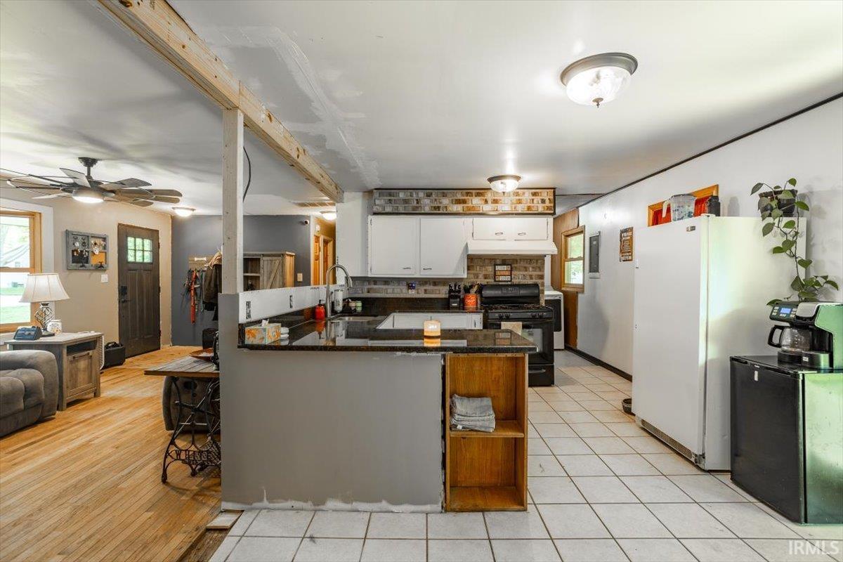 6943 Main St Point Westpoint, IN 47992 - Photo 6 of 27