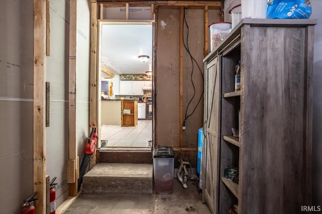 $215,000 | 6943 Main St Point, Westpoint, IN 47992