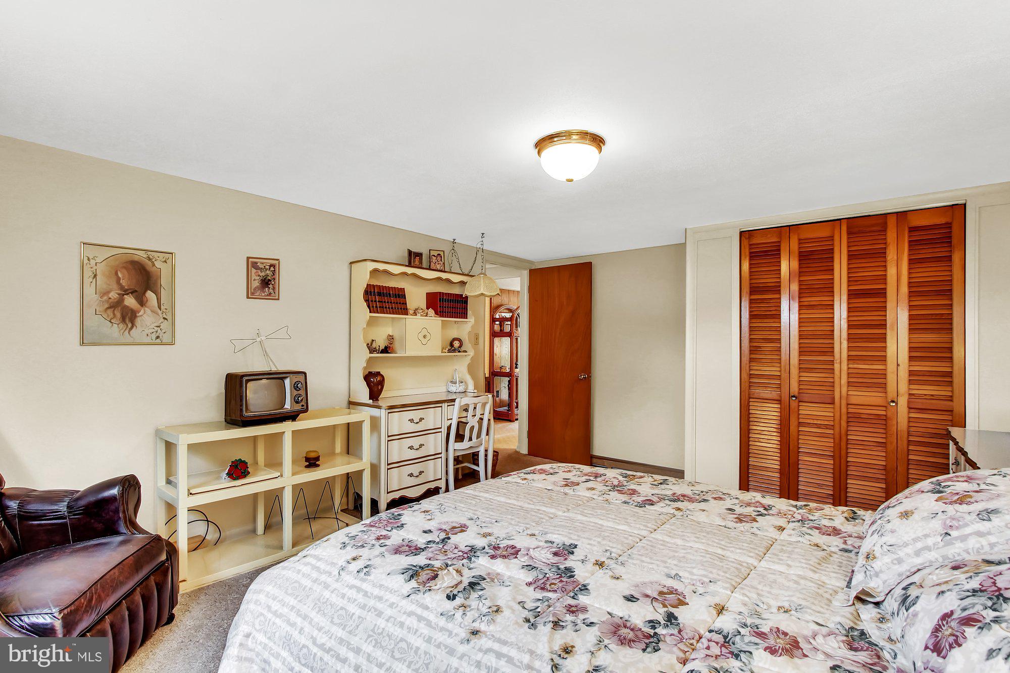 419 Pinehurst Road York, PA 17402 - Photo 16 of 27 Gallery Image 16