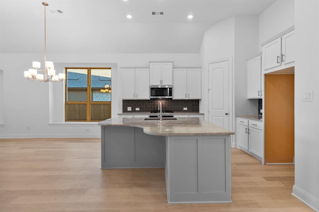 204 Bay Laurel Road McKinney, TX 75071 - Photo 12 of 29 DAL_Trinity Falls_Lamar_204 Bay Laurel Road (8)