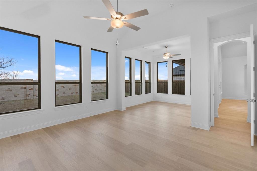 204 Bay Laurel Road McKinney, TX 75071 - Photo 20 of 29 DAL_Trinity Falls_Lamar_204 Bay Laurel Road (17)