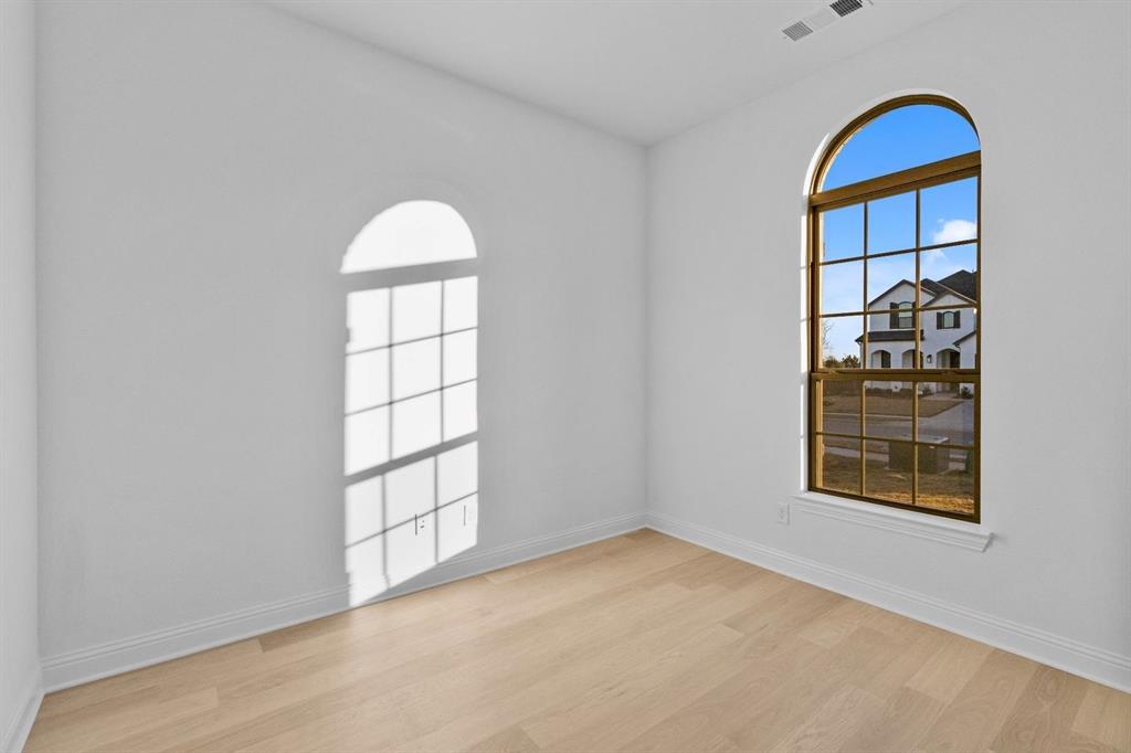 204 Bay Laurel Road McKinney, TX 75071 - Photo 25 of 29 DAL_Trinity Falls_Lamar_204 Bay Laurel Road (27)