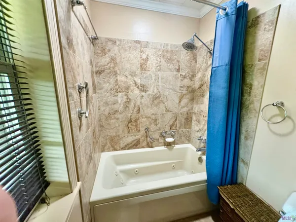 $160,000 | 348 West 23rd Street, Larose, LA 70373