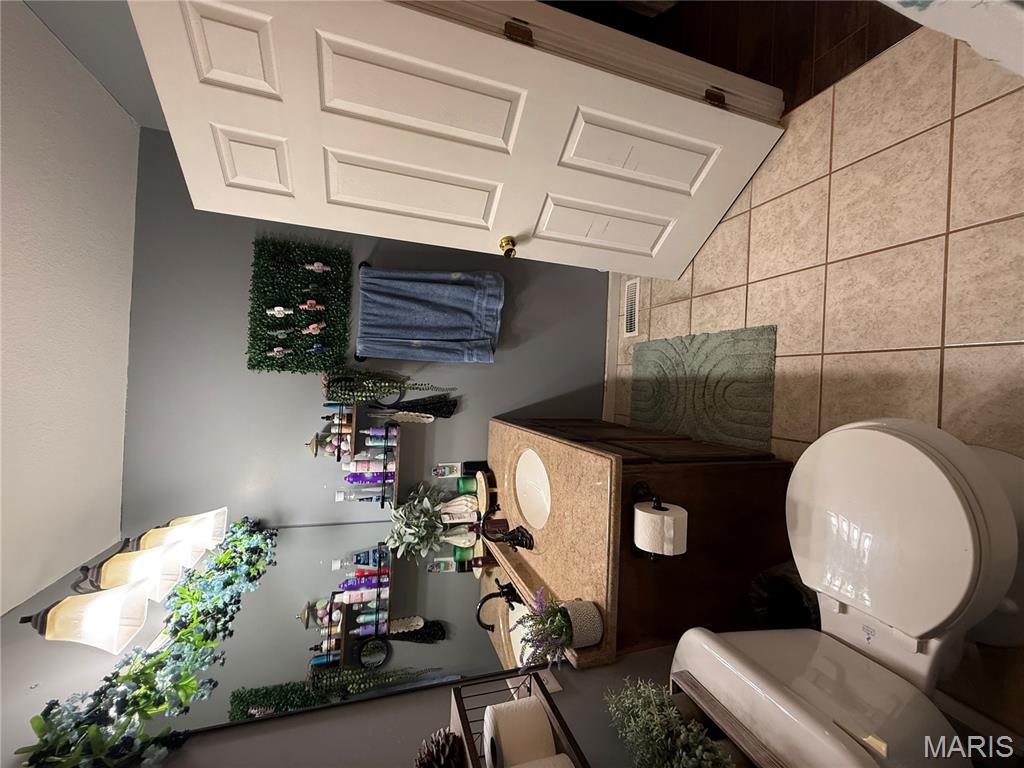 604 Locust Street Cuba, MO 65453 - Photo 16 of 21