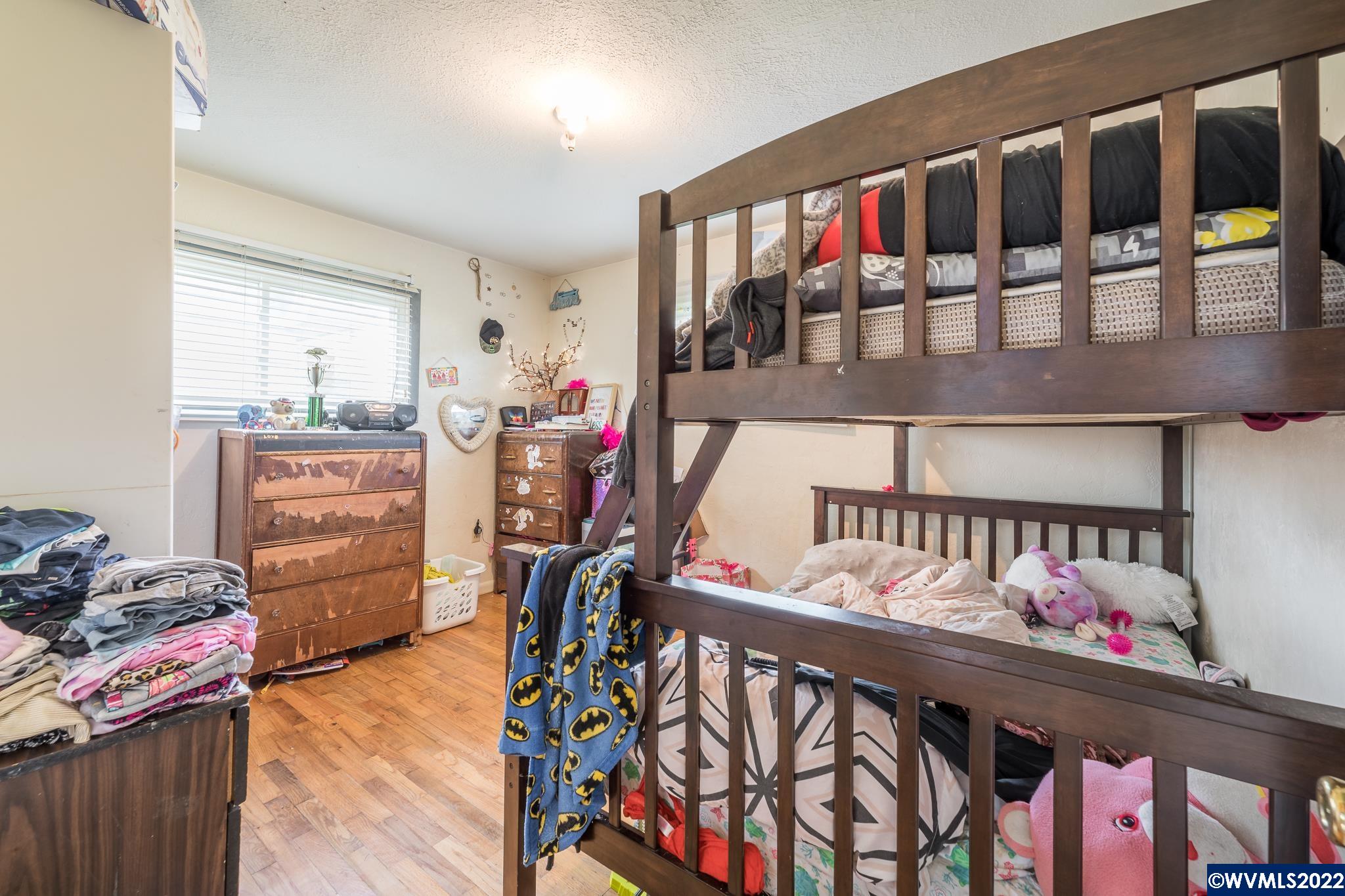 1675 Southeast Tudor Way Albany, OR 97322 - Photo 11 of 23