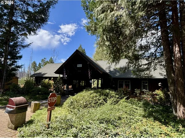 $90,000 | 54432 McKenzie Highway, Unit 40, Blue River, OR 97413