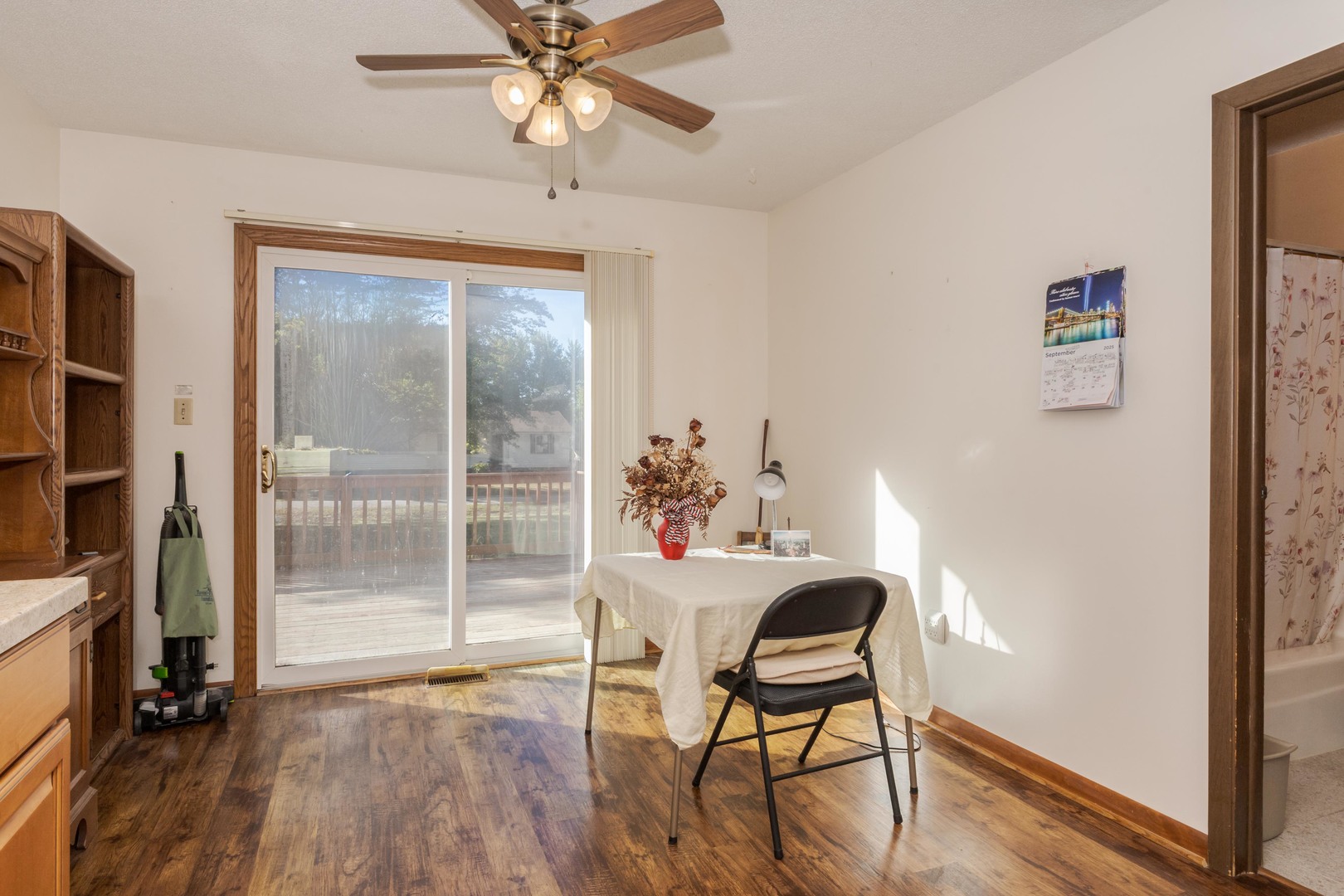 504 West Jackson Street Cullom, IL 60929 - Photo 32 of 51 a workspace with furniture and wooden floor