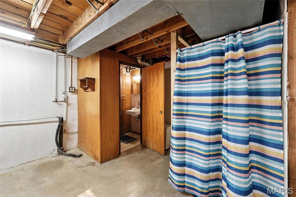 9800 Ridgely Lane Affton, MO 63123 - Photo 25 of 38