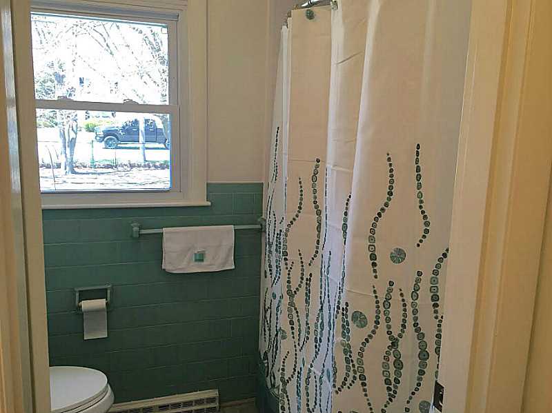 13 Wood Road Middletown, RI 02842 - Photo 13 of 22 Bathroom.