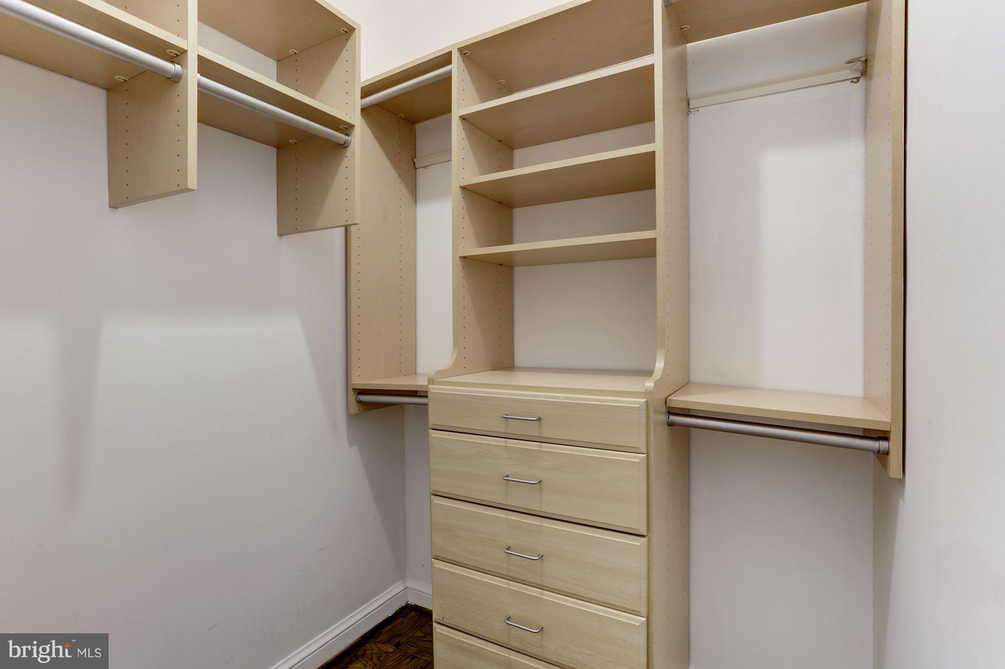 1624 Beekman Place Northwest, Unit E Washington, DC 20009 - Photo 10 of 24
