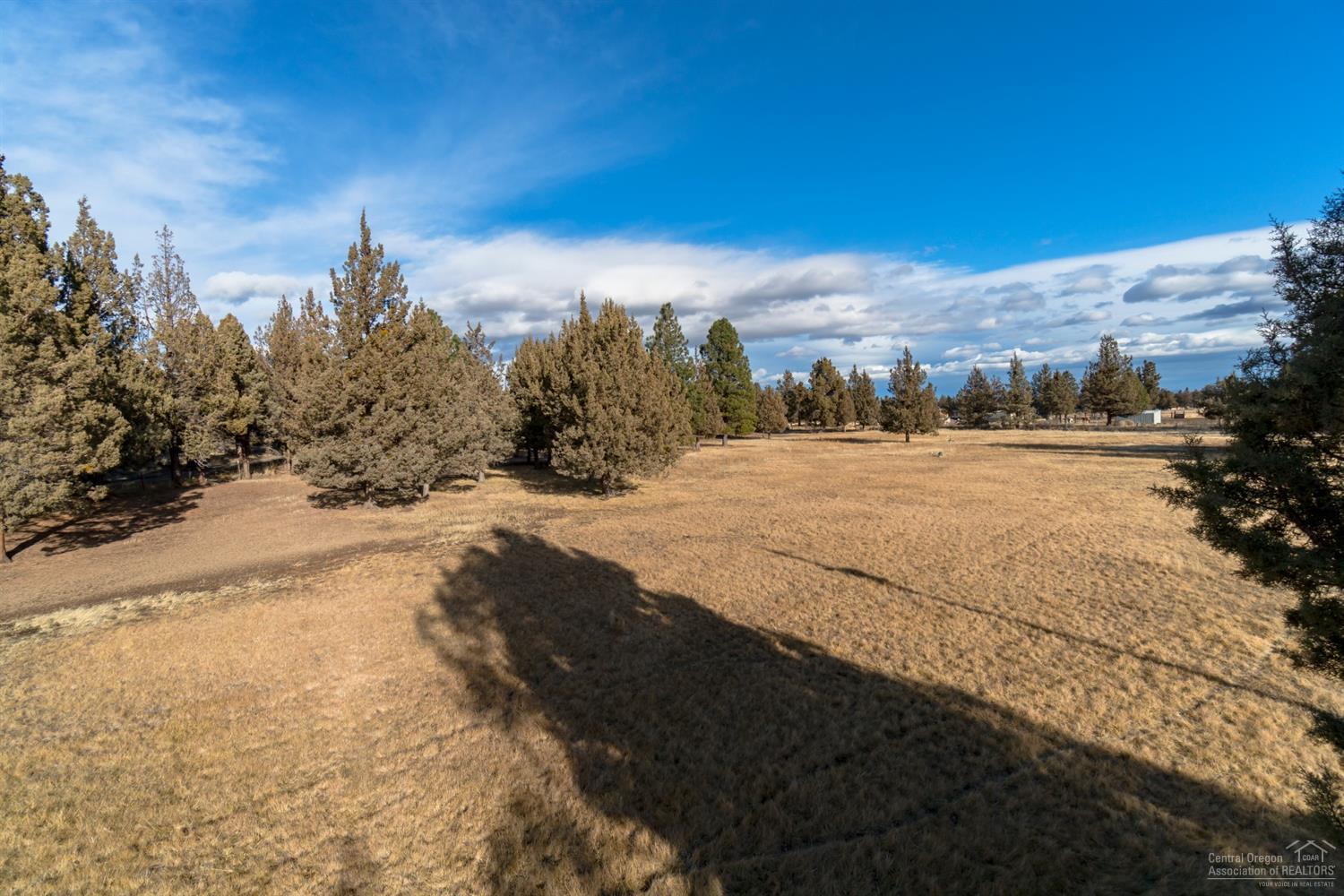 63420 Hamehook Road Bend, OR 97701 - Photo 23 of 25 Additional Photo