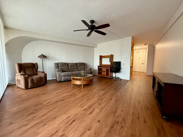 $2,350 | 300 North State Street, Unit 4635, Chicago, IL 60654