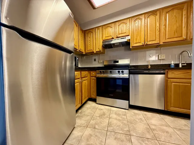 $2,350 | 300 North State Street, Unit 4635, Chicago, IL 60654
