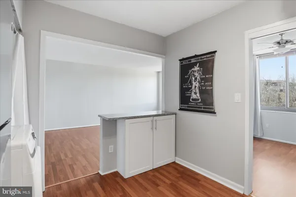 $1,850 | 5500 Holmes Run Parkway, Unit 703, Alexandria, VA 22304