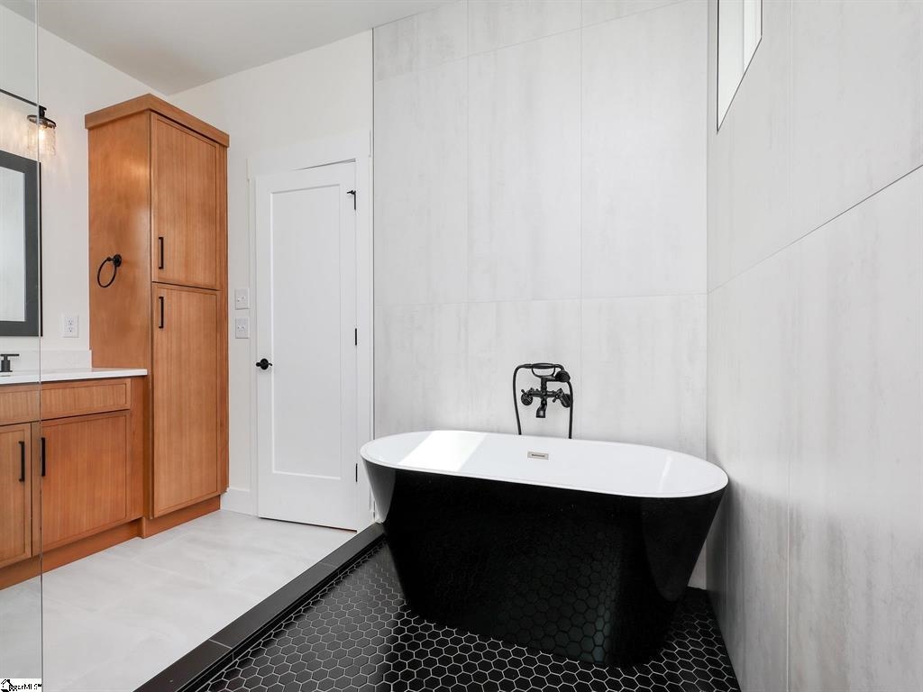 120 Mt Lebanon Church Road Greer, SC 29651 - Photo 15 of 33