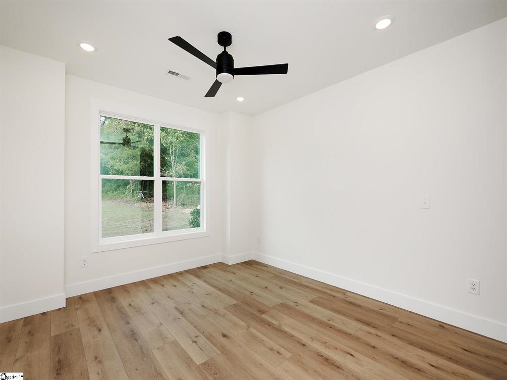 120 Mt Lebanon Church Road Greer, SC 29651 - Photo 17 of 33