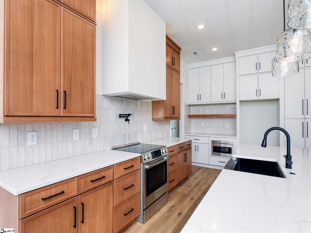 120 Mt Lebanon Church Road Greer, SC 29651 - Photo 8 of 33