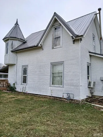 $99,995 | 1102 West Arch Street, Portland, IN 47371