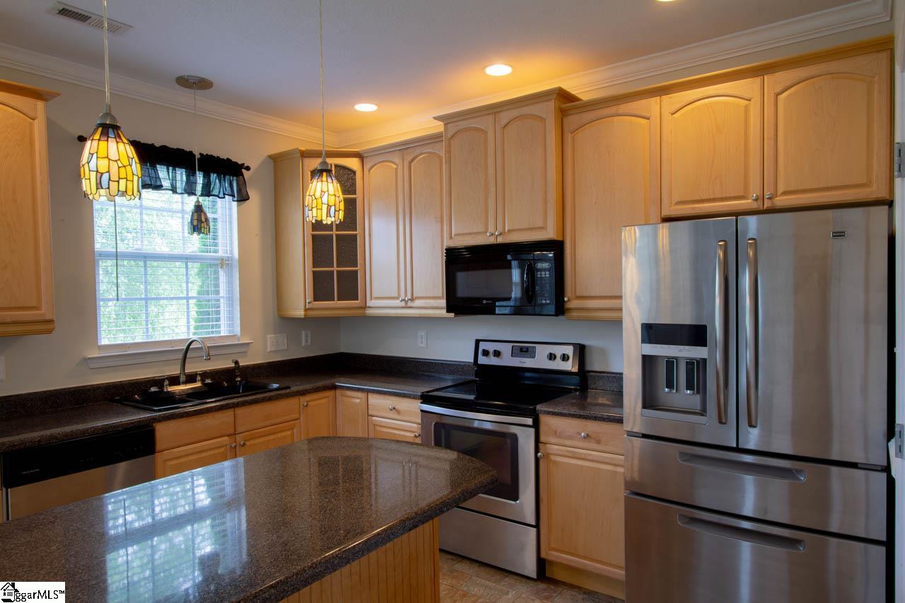 330 Caxton Farm Court Inman, SC 29349 - Photo 4 of 33