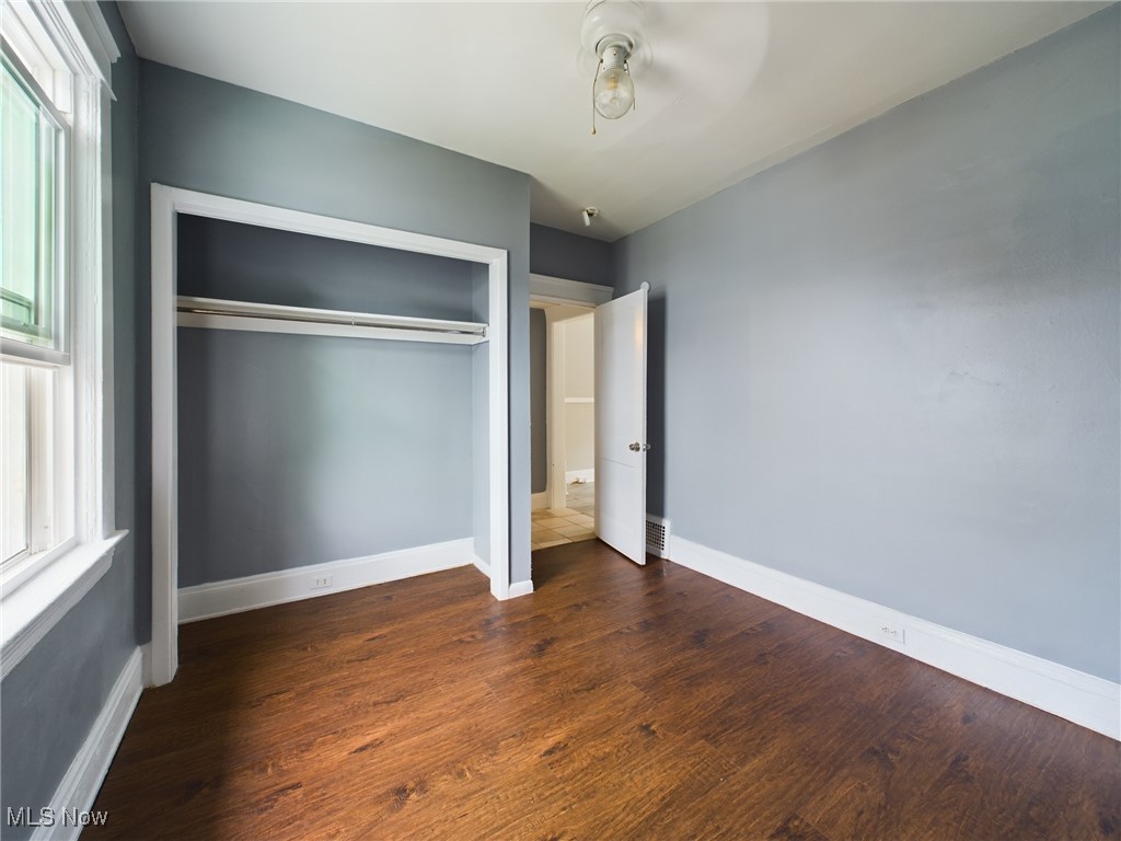 15006 Ridpath Avenue Cleveland, OH 44110 - Photo 25 of 39 Upstairs Unit