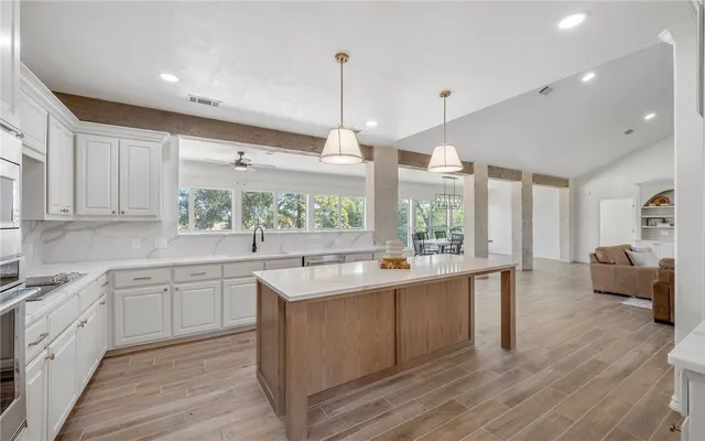 $1,199,000 | 4791 Highway 21, Caldwell, TX 77836