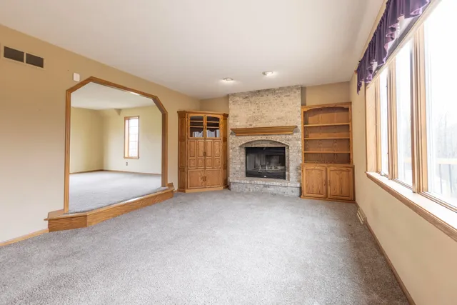 $599,900 | 1819 West Aberdeen Drive, Janesville, WI 53545